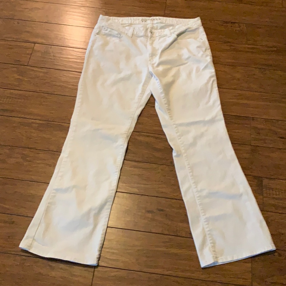 THRE3 clothing co white 5 pocket jeans 14 EUC